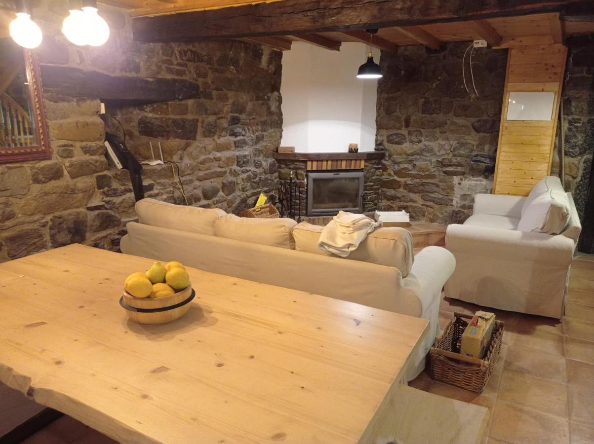 Amplia Y Comoda Casa De Piedra Con Porche Y Jardin San Roque de Ríomiera Esterno foto